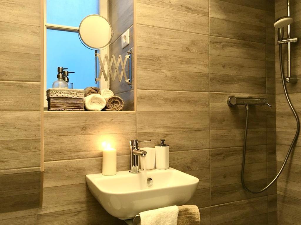 Casa Santiago Apartment Триест Екстериор снимка